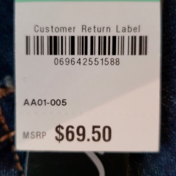 I.N.C Int’l Concepts Jeans Women’s Curvy Fit Cropped Size 12 NWT - Picture 5 of 6